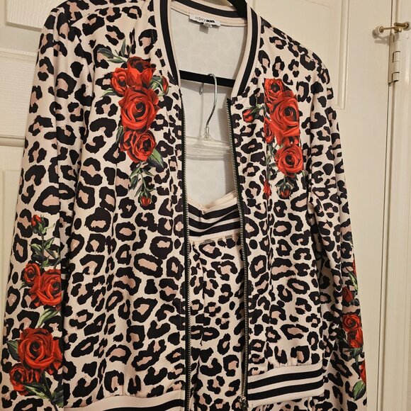 Two piece pant set - Picture 2 of 10